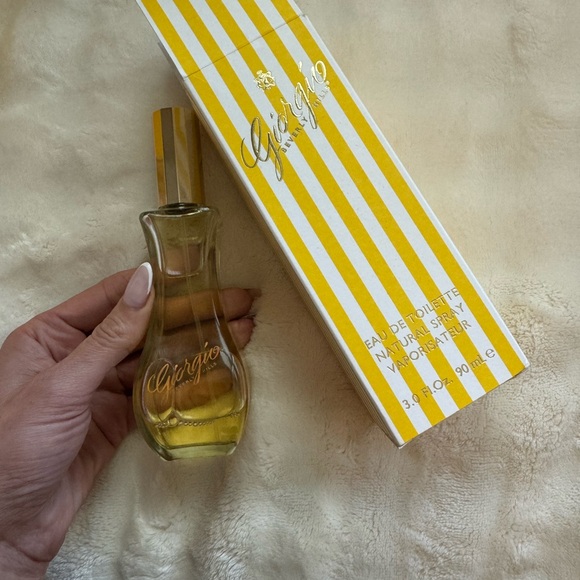 Giorgio Beverly Hills Eau de Toilette - Picture 3 of 6